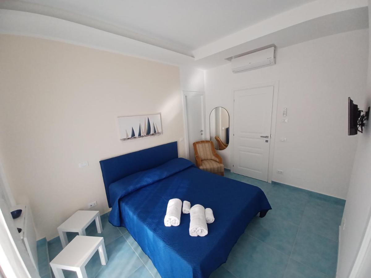 B&B Due Stanzulelle Salerno Eksteriør bilde